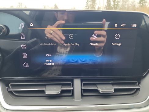 New 2026 Chevrolet Trax LT w/ LT Convenience Package image 15