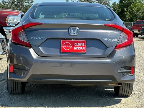Used 2018 Honda Civic LX image 8