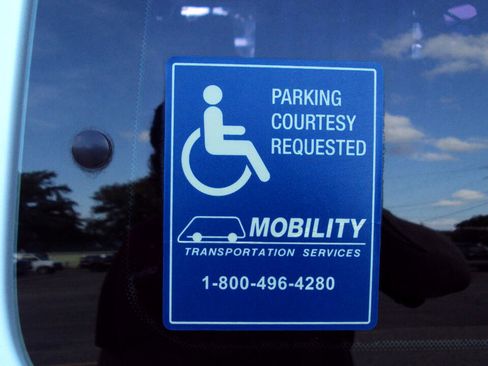 Used 2014 Ford E-250 and Econoline 250 E-250 Ext Handicap van , rear w/ Power Group image 15