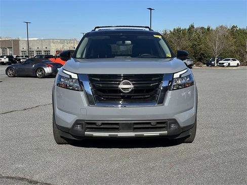 Certified 2022 Nissan Pathfinder Platinum w/ Cargo Package image 2