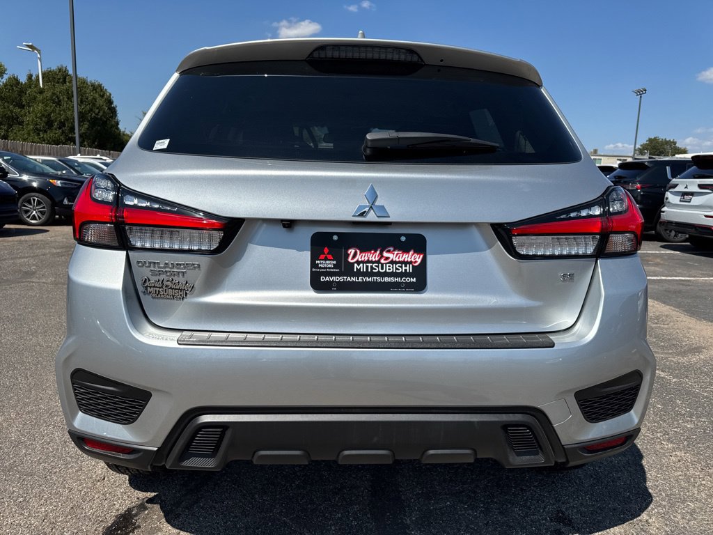 New 2027 Mitsubishi Outlander Sport SE FWD image 5