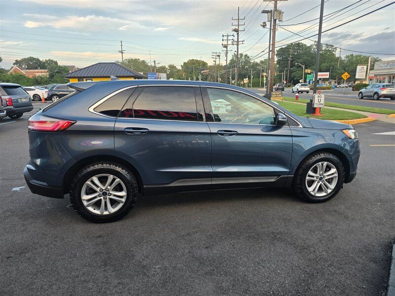 Used 2019 Ford Edge SEL w/ Equipment Group 201A AWD/4WD image 23