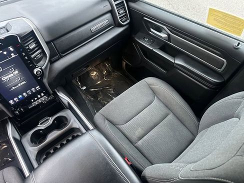 Used 2021 RAM 1500 Big Horn image 18