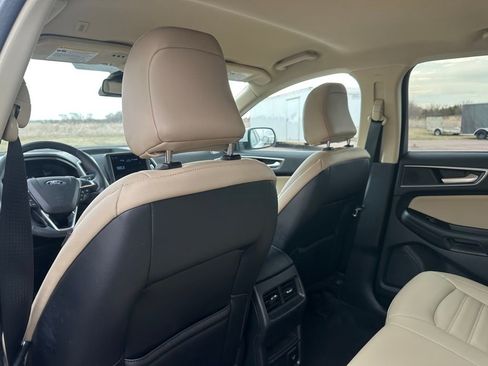 Used 2024 Ford Edge SEL w/ Convenience Package image 22