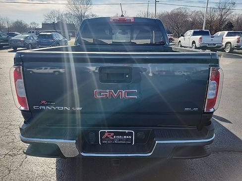 Used 2020 GMC Canyon SLE w/ Elevation Edition image 4