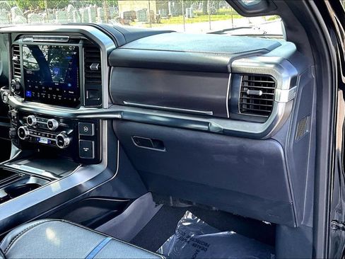 Certified 2024 Ford F150 Platinum w/ Equipment Group 702A High AWD/4WD image 15