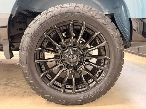 Used 2023 Ford F150 XLT w/ Equipment Group 302A High image 13