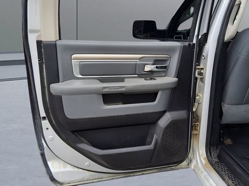 Used 2016 RAM 1500 Big Horn AWD/4WD image 19