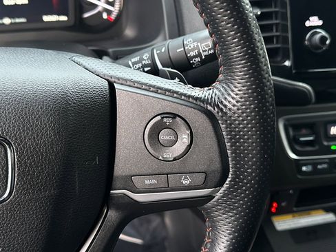 Used 2022 Honda Passport TrailSport image 25