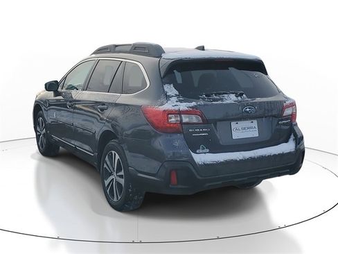 Used 2019 Subaru Outback 2.5i Limited image 3