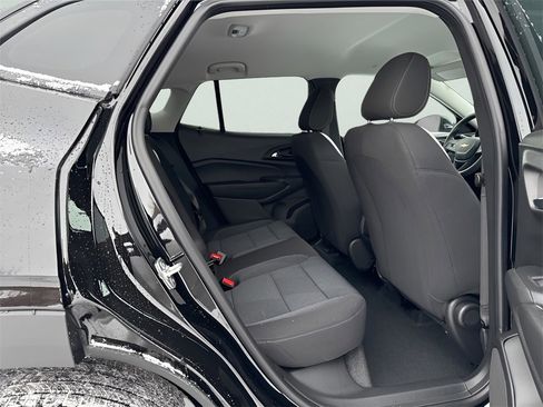 New 2026 Chevrolet Trax LS w/ LS Convenience Package image 11