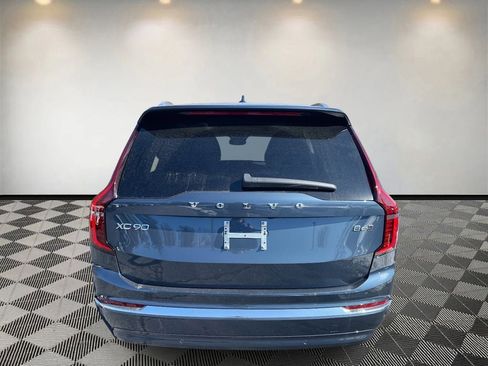 New 2026 Volvo XC90 B6 Plus image 4
