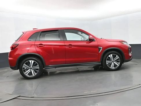 Used 2024 Mitsubishi Outlander Sport SE AWD/4WD image 4
