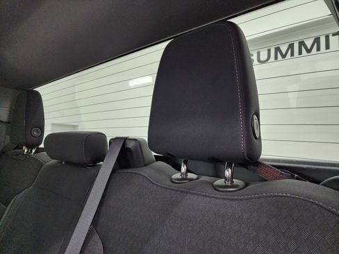 Used 2023 Chevrolet Silverado 2500 LT w/ Z71 Sport Edition image 35