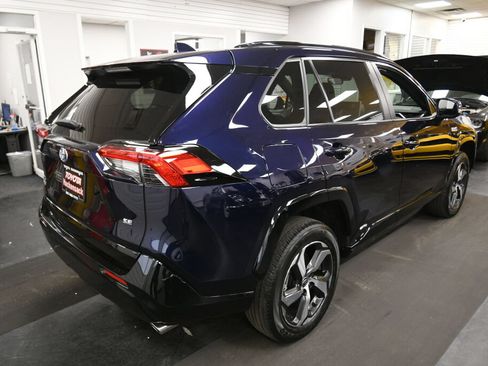 Used 2023 Toyota RAV4 SE w/ Weather & Moonroof Package AWD/4WD image 7
