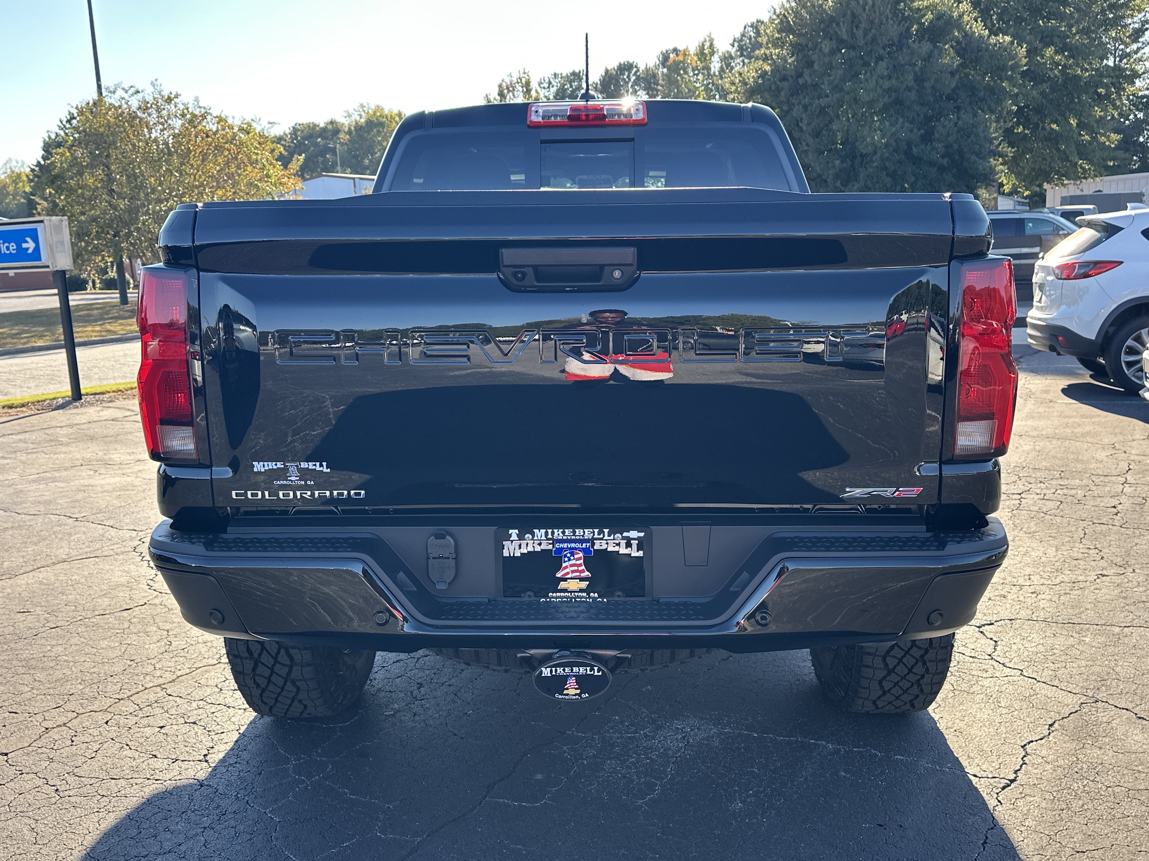 New 2026 Chevrolet Colorado ZR2 w/ Technology Package AWD/4WD image 8