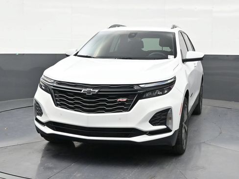 Used 2024 Chevrolet Equinox RS FWD image 8