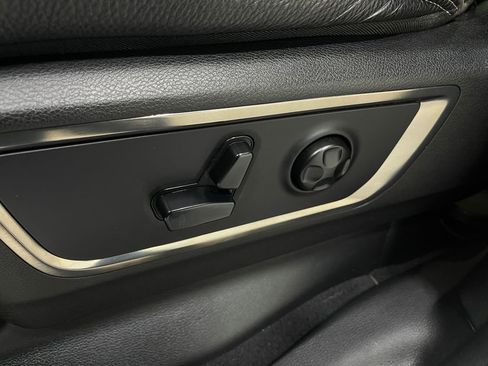 Used 2019 RAM 1500 Limited image 18