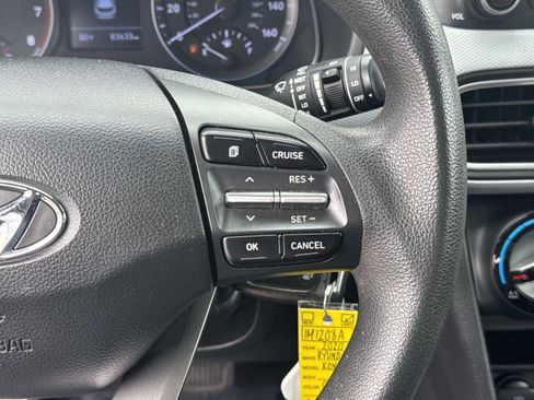 Used 2020 Hyundai Kona SE FWD image 25