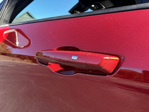 Used 2024 Chevrolet Traverse RS w/ LPO, Floor Liner Package image 25