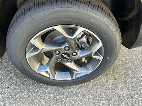 New 2026 Chevrolet Trax LT w/ LT Convenience Package image 29