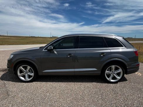 Used 2019 Audi Q7 3.0T Prestige w/ Prestige Package AWD/4WD image 2