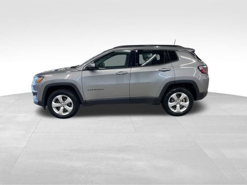 Used 2020 Jeep Compass Latitude AWD/4WD image 2