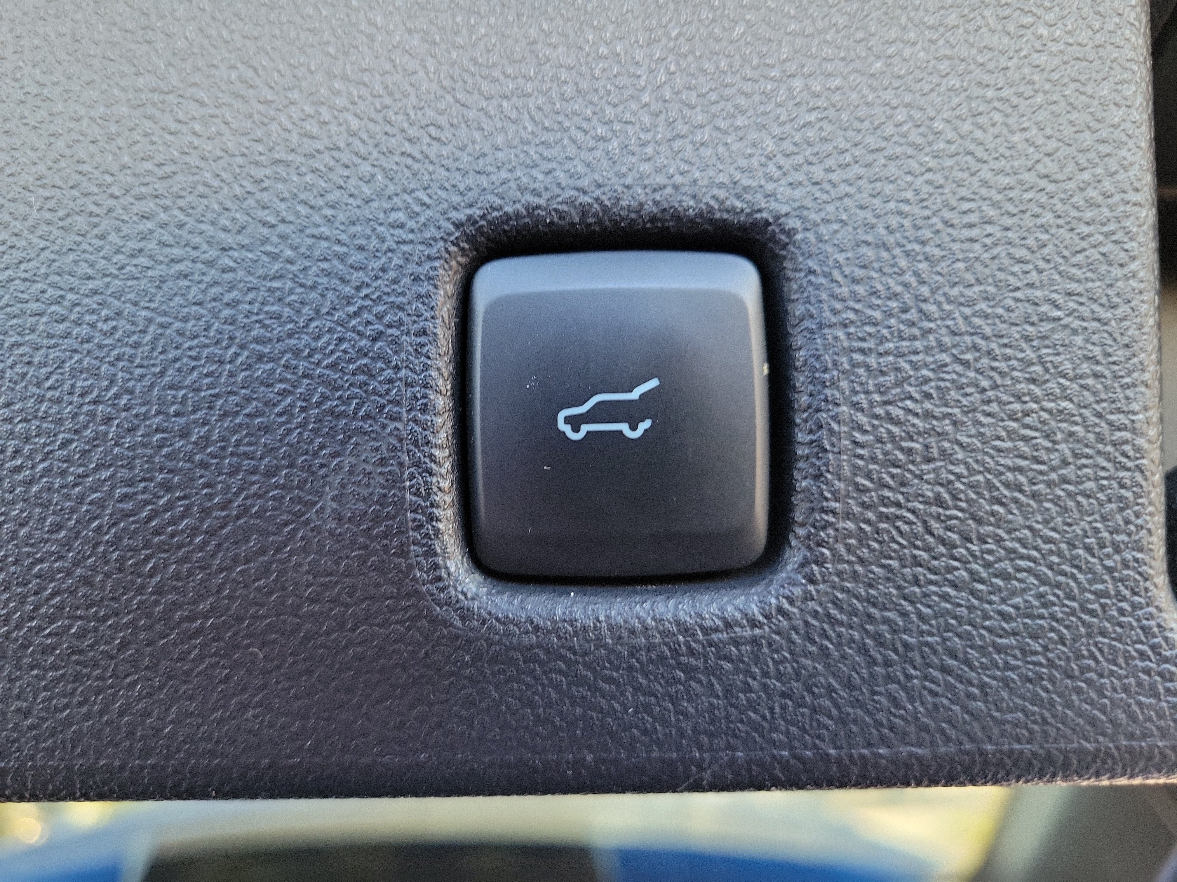 Used 2022 Ford Escape SEL AWD/4WD image 8