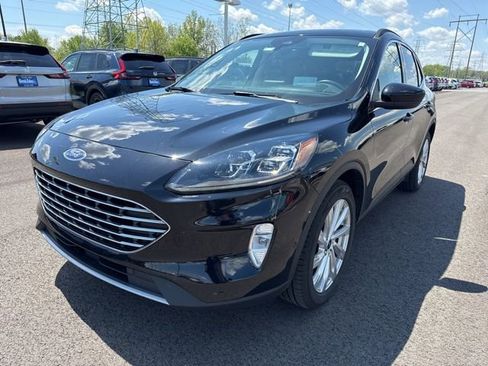 Used 2021 Ford Escape Titanium w/ Titanium Elite Package AWD/4WD image 1