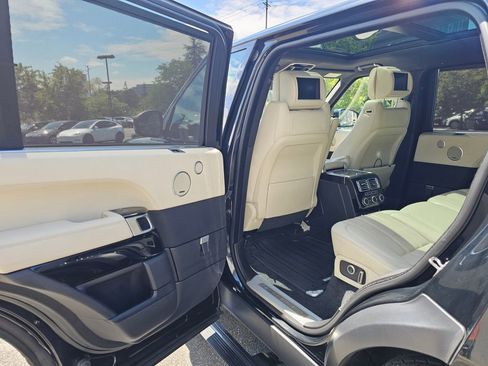 Used 2017 Land Rover Range Rover Long Wheelbase Supercharged AWD/4WD image 19