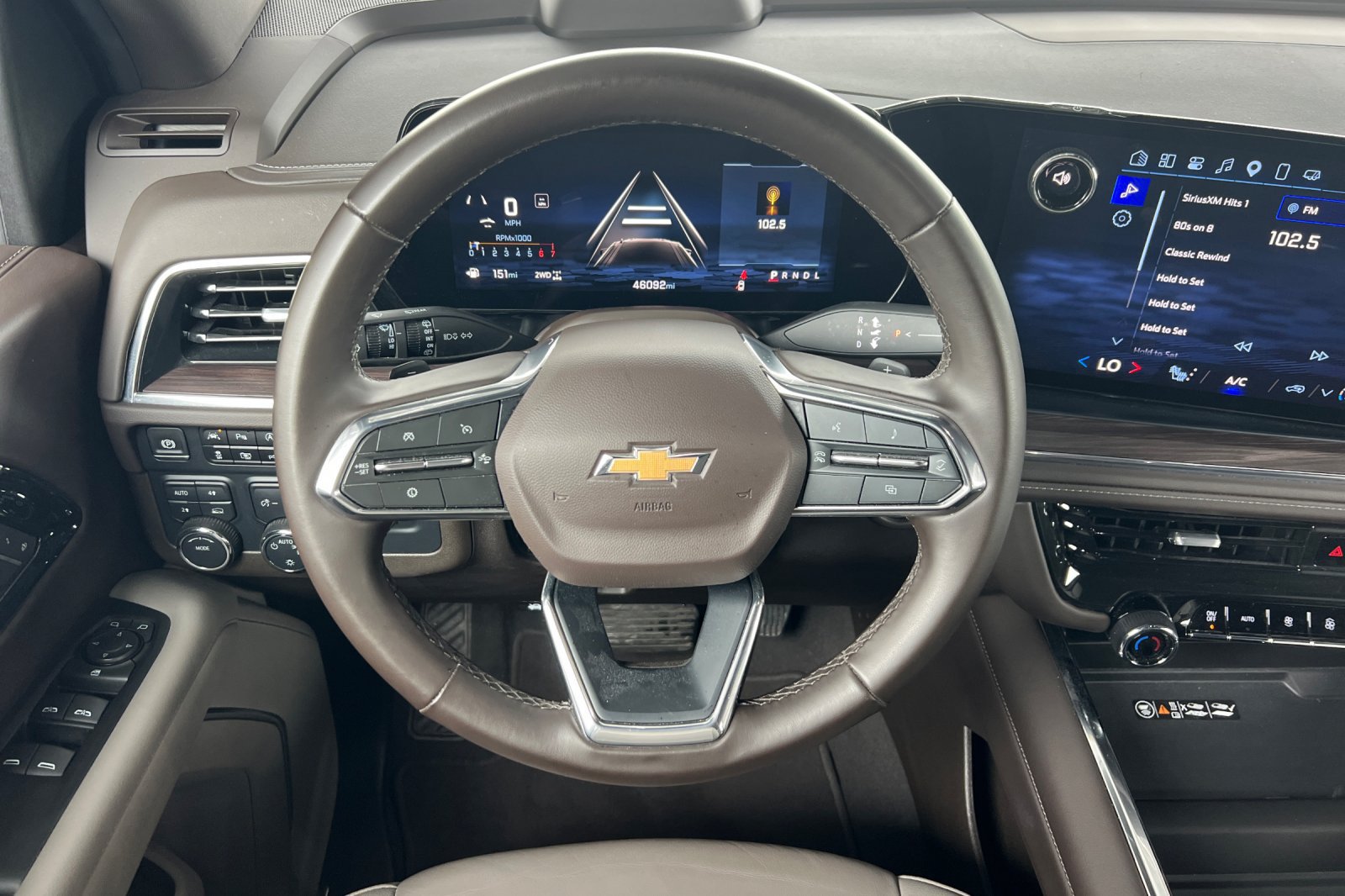 Used 2025 Chevrolet Suburban LT AWD/4WD image 22
