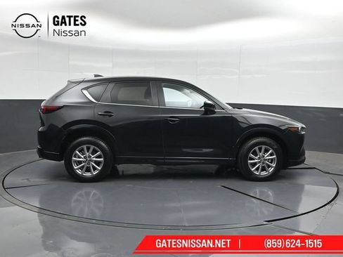 Used 2025 MAZDA CX-5 AWD 2.5 S w/ Preferred Package image 3