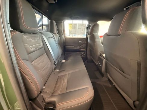 Used 2022 Nissan Frontier PRO-4X image 19