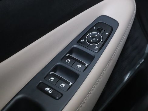 Used 2023 Hyundai Santa Fe SEL Premium AWD/4WD image 17