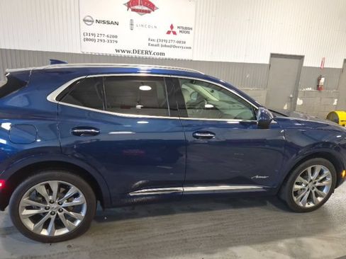 Used 2023 Buick Envision Avenir AWD/4WD image 2