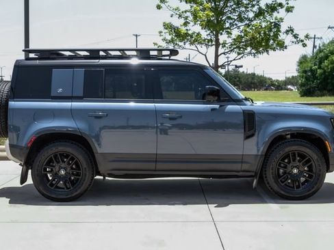 Used 2021 Land Rover Defender 110 AWD/4WD image 7