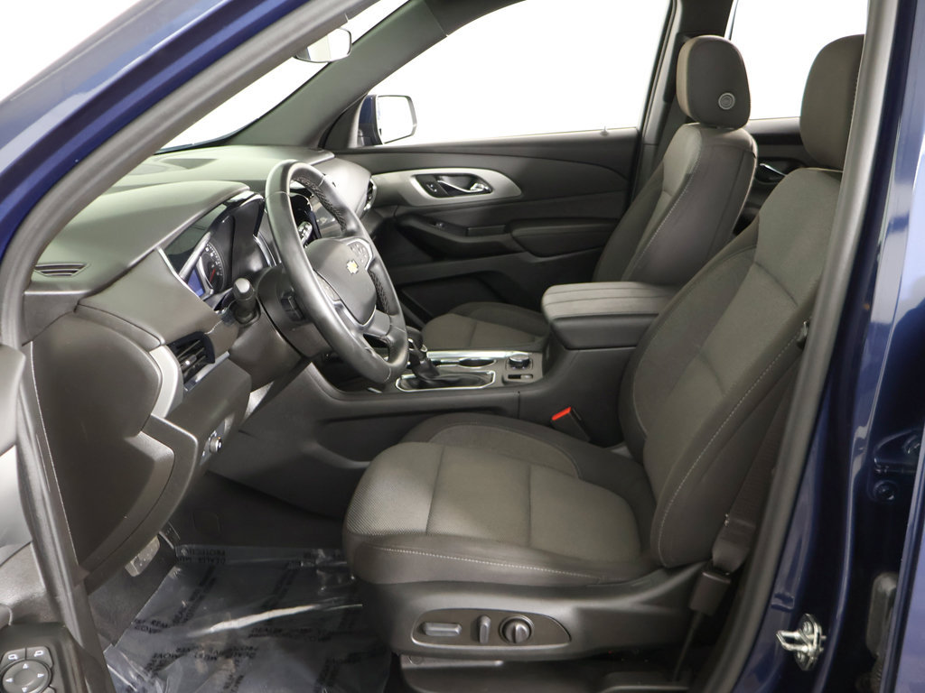 Used 2023 Chevrolet Traverse LT AWD/4WD image 32