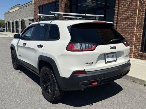 Used 2019 Jeep Cherokee Trailhawk w/ Comfort/Convenience Group AWD/4WD image 4