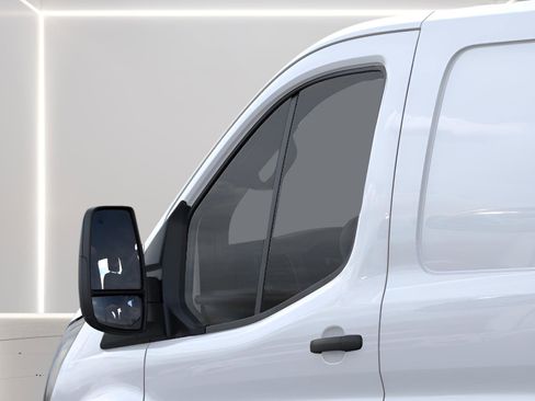 New 2026 Ford Transit 250 Low Roof RWD image 20