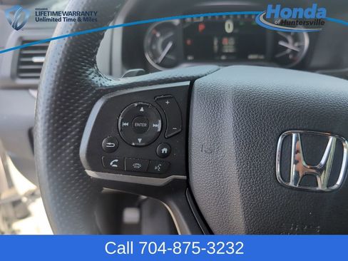 Used 2023 Honda Passport EX-L image 23