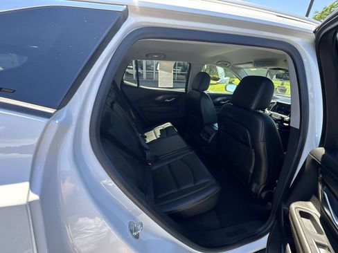 Certified 2020 GMC Terrain SLT w/ Preferred Package AWD/4WD image 26