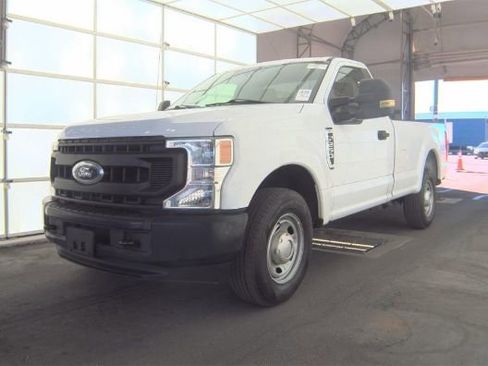 Used 2021 Ford F250 XL w/ Power Equipment Group image 29