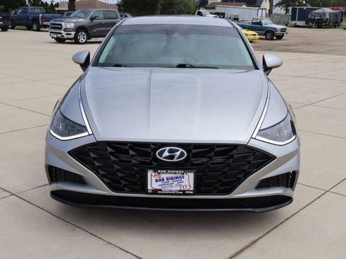 Used 2022 Hyundai Sonata SEL FWD image 2