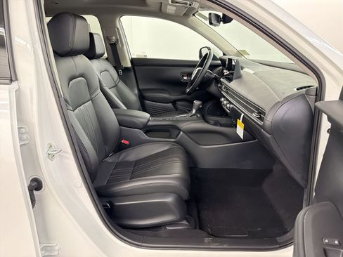 New 2026 Honda HR-V EX-L image 30