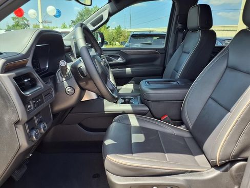 Used 2024 Chevrolet Tahoe Premier RWD image 12