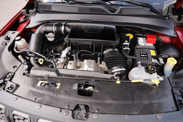Used 2025 Jeep Compass Trailhawk AWD/4WD image 27