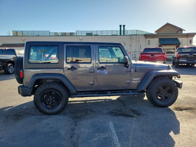 Used 2016 Jeep Wrangler Unlimited Sport w/ Quick Order Package 24S AWD/4WD image 9