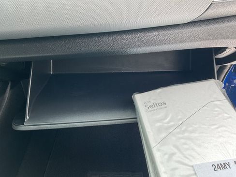 Used 2024 Kia Seltos LX image 24