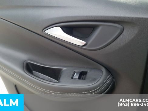 Used 2024 Buick Encore GX Sport Touring image 24