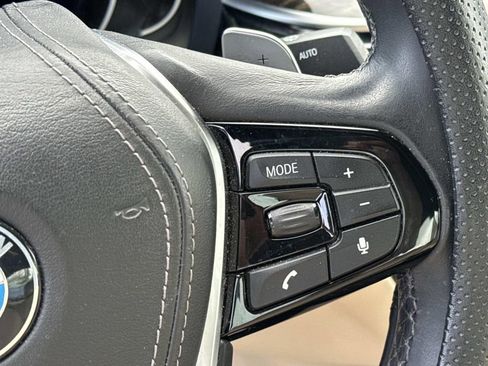 Used 2019 BMW 530i w/ Convenience Package image 26